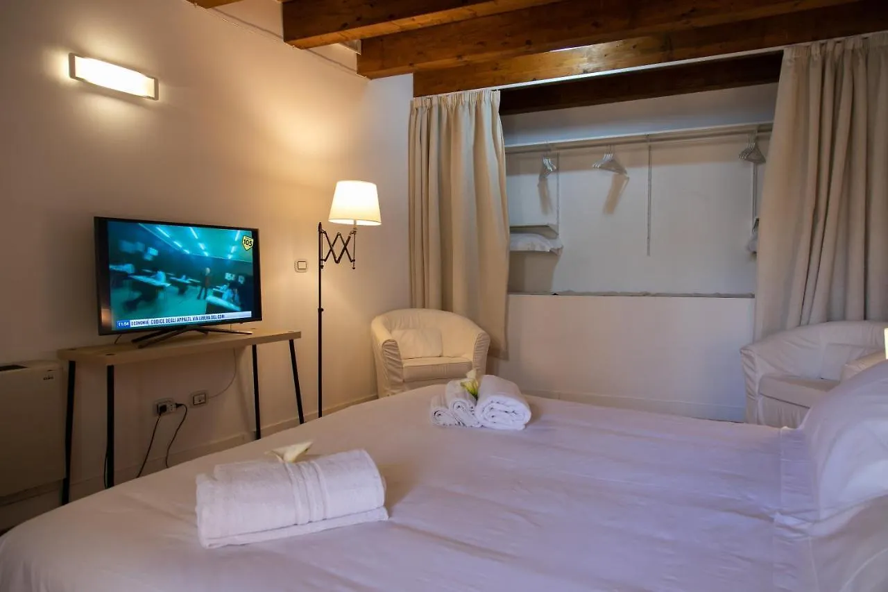 Le Maree Deluxe Apartment By Dimore Trinacria Syracuse 0*,  Italy